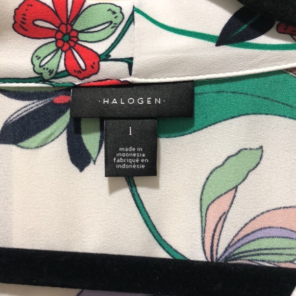 Halogen spring blouse.  Beautiful print and colors - Picture 3 of 6